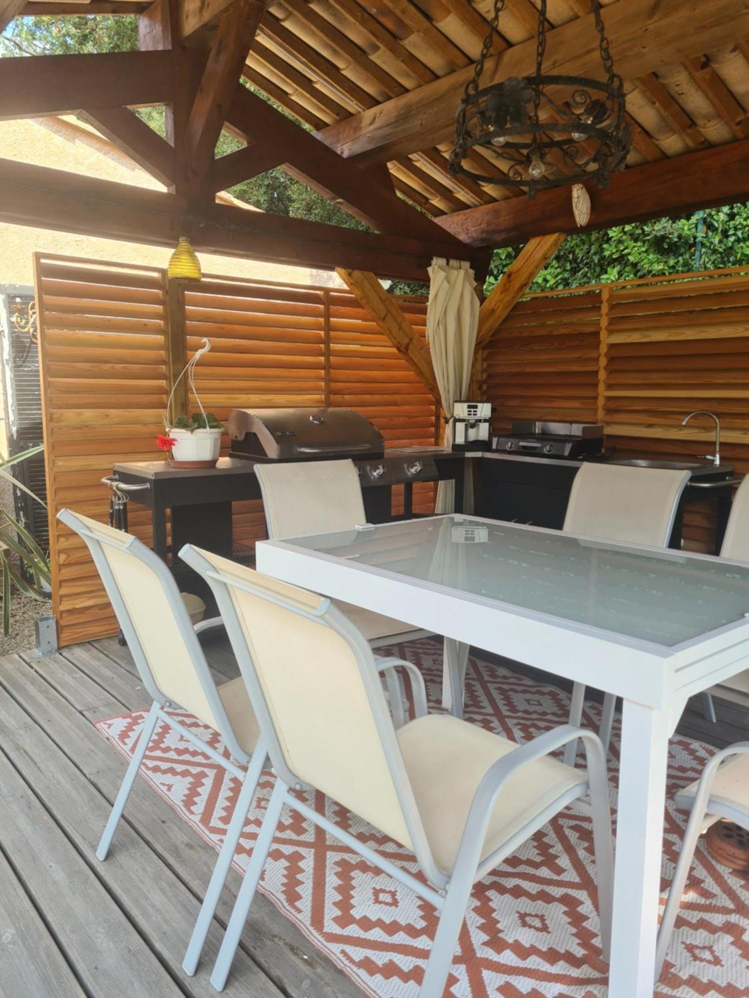 L'Abrialys Bed and Breakfast Lorgues Buitenkant foto
