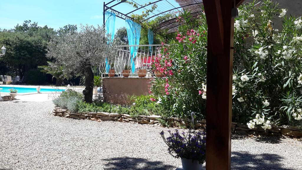 L'Abrialys Bed and Breakfast Lorgues Buitenkant foto