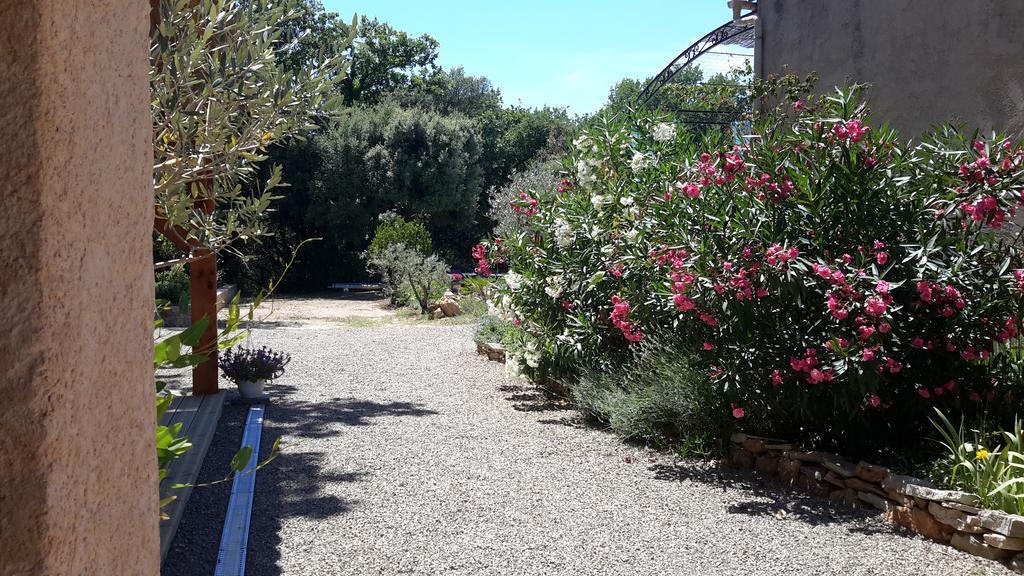 L'Abrialys Bed and Breakfast Lorgues Buitenkant foto